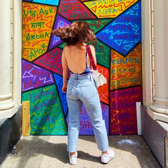 Meet your Posher, Ipek - Picture 1 of 1